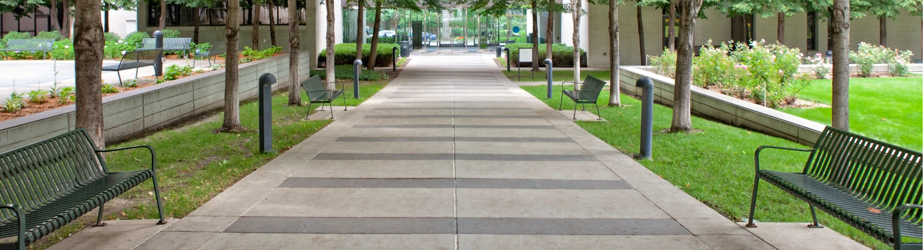 commercial concrete sidewalk